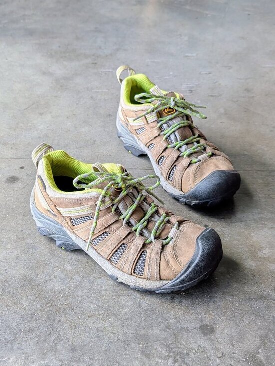 Keen Shoes - Keen Women's Voyageur Brown Green Hiking Shoes Gorpcore Adventure size 7.5